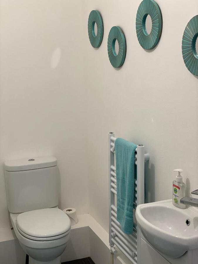 Апартаменты Carvetii - Edward House B - 2 Dbl Bed 1St Floor Flat Данфермлин Экстерьер фото